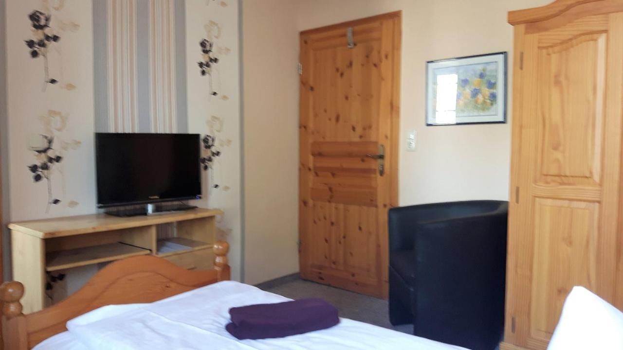 Landhotel Lichte Aue Lichtenau Stutzengrun Buitenkant foto