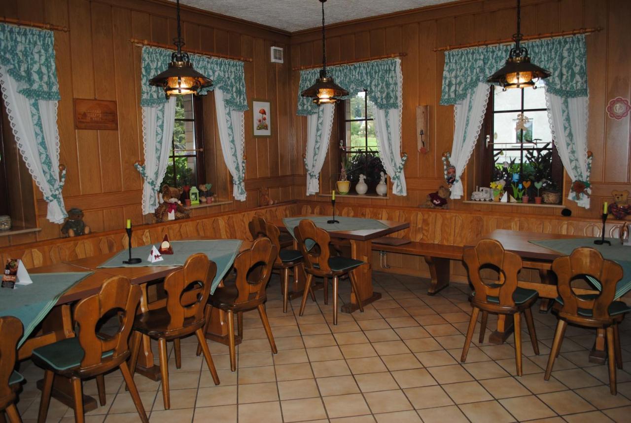 Landhotel Lichte Aue Lichtenau Stutzengrun Buitenkant foto