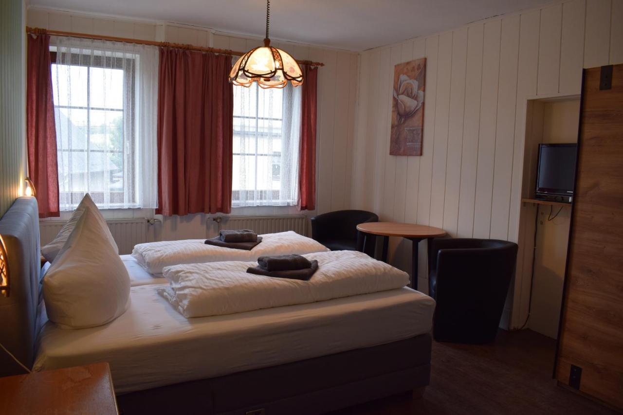 Landhotel Lichte Aue Lichtenau Stutzengrun Buitenkant foto